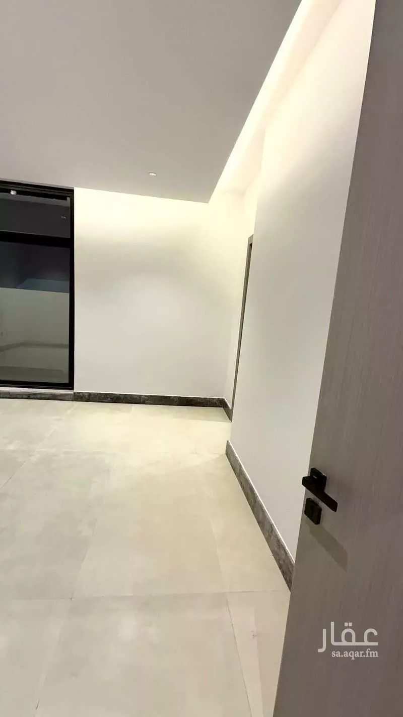 5 bedroom villa in An Nafal 2