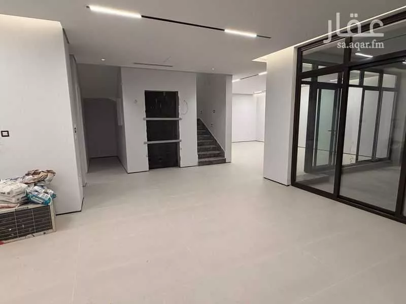 5 bedroom villa in An Nafal 7
