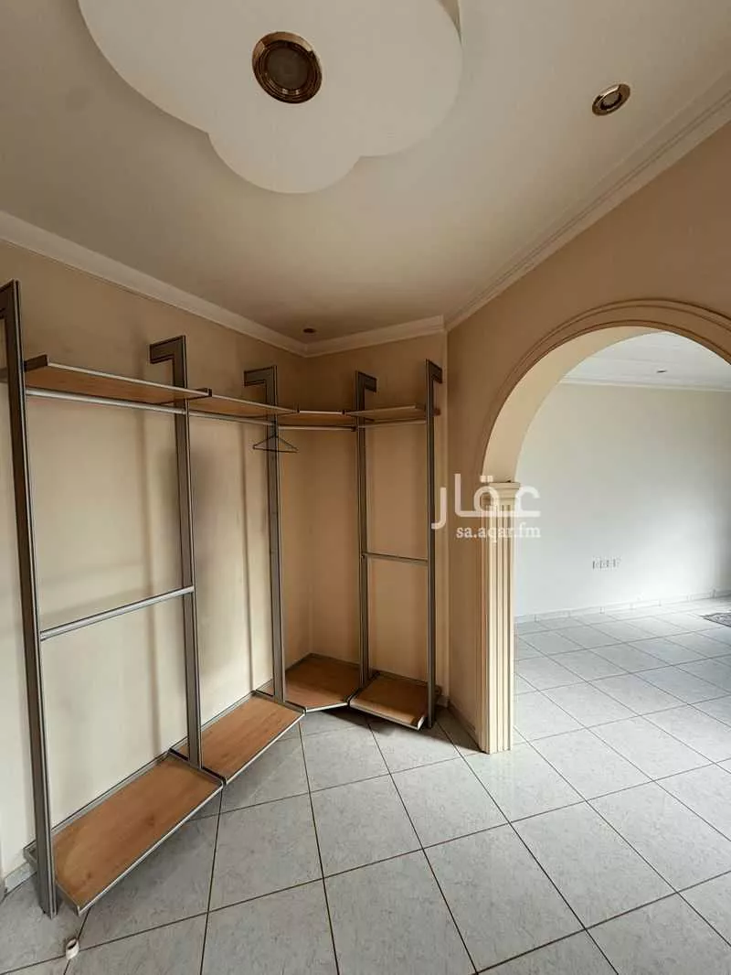 9 bedroom villa in Al Shuhada 8