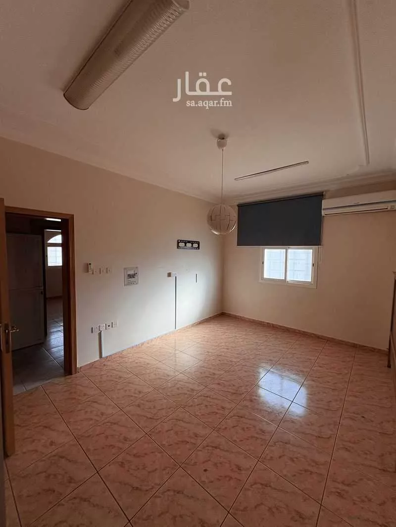 9 bedroom villa in Al Shuhada 9