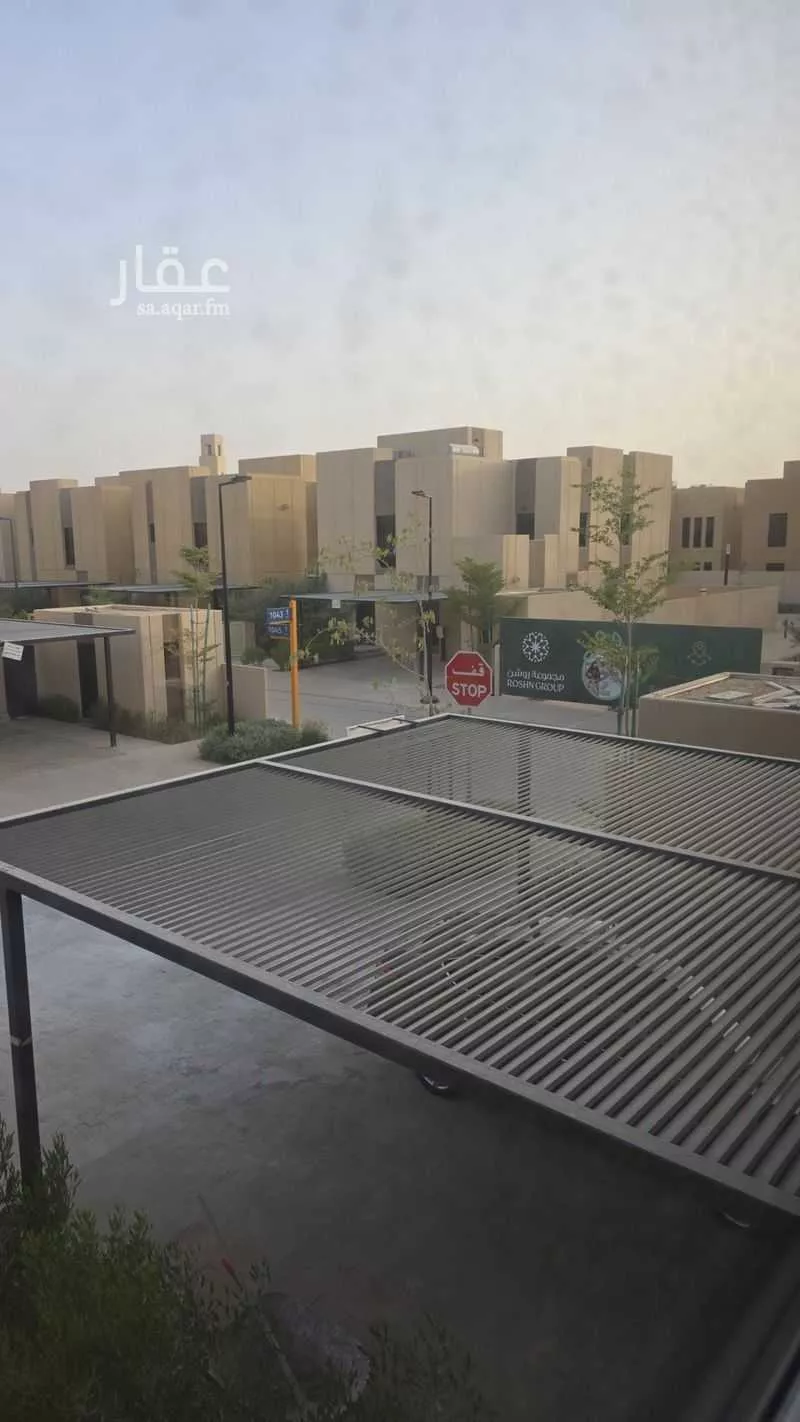فيلا 4 غرف في سدرة 5