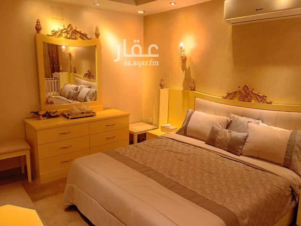 فيلا 6 غرف في العقيق 24