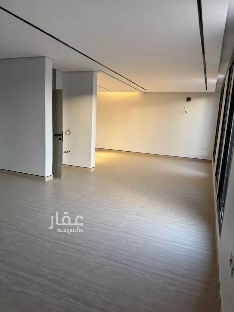 فيلا 6 غرف في الشرق 2