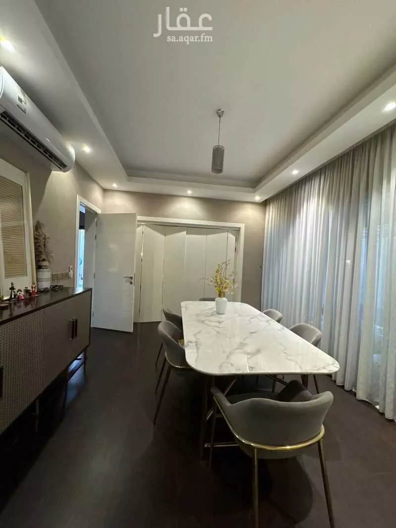 5 bedroom villa in Al Yasmin 7