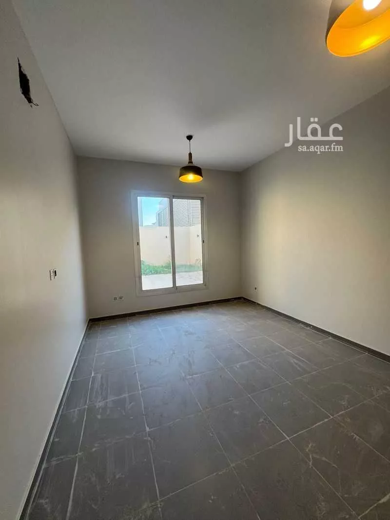 فيلا 5 غرف في الرمال 25