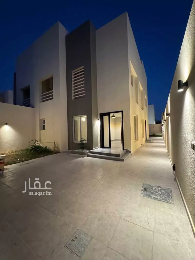 فيلا 5 غرف في الرمال 9