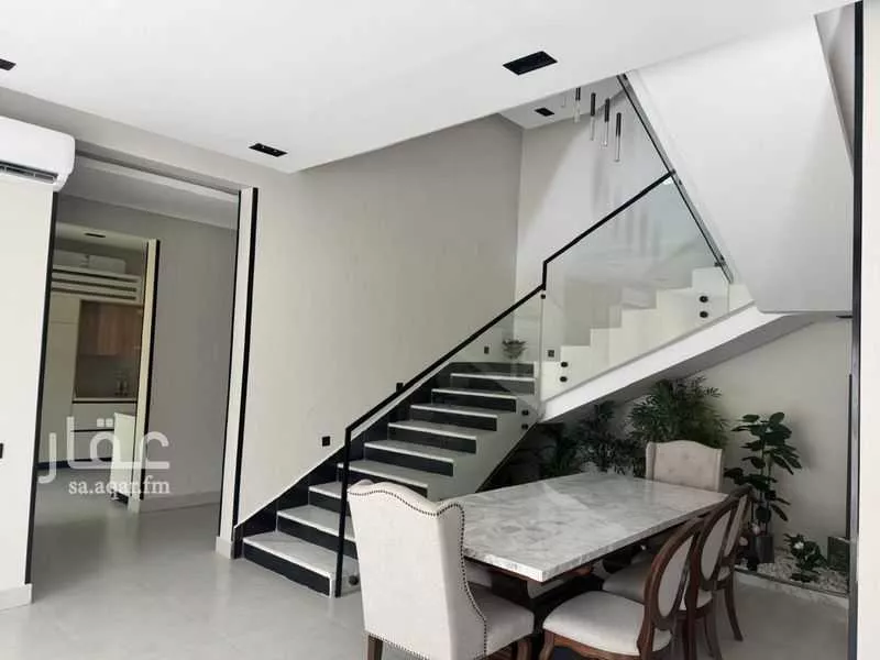5 bedroom villa in Qurtubah 8