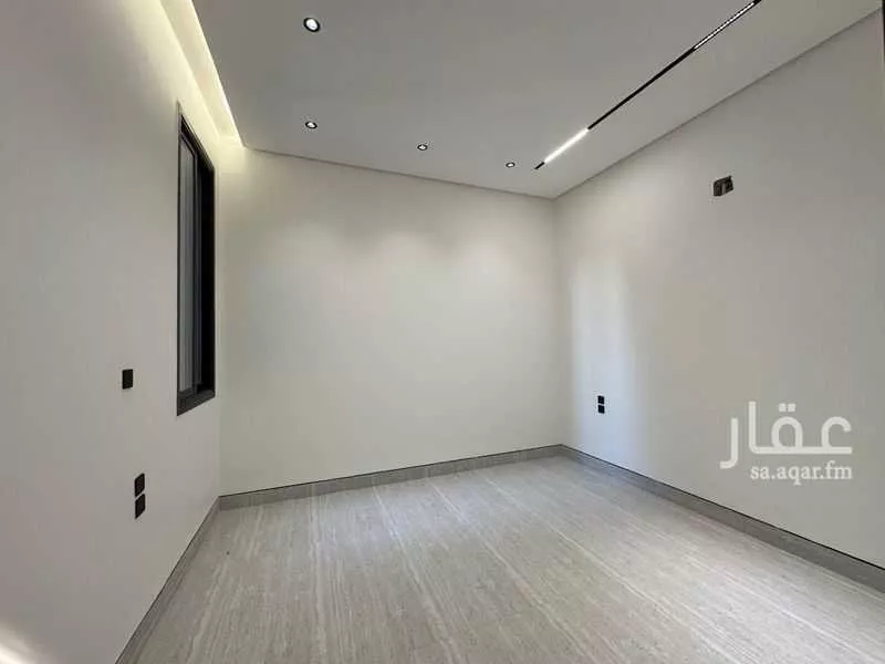 4 bedroom villa in Al Aridh 9