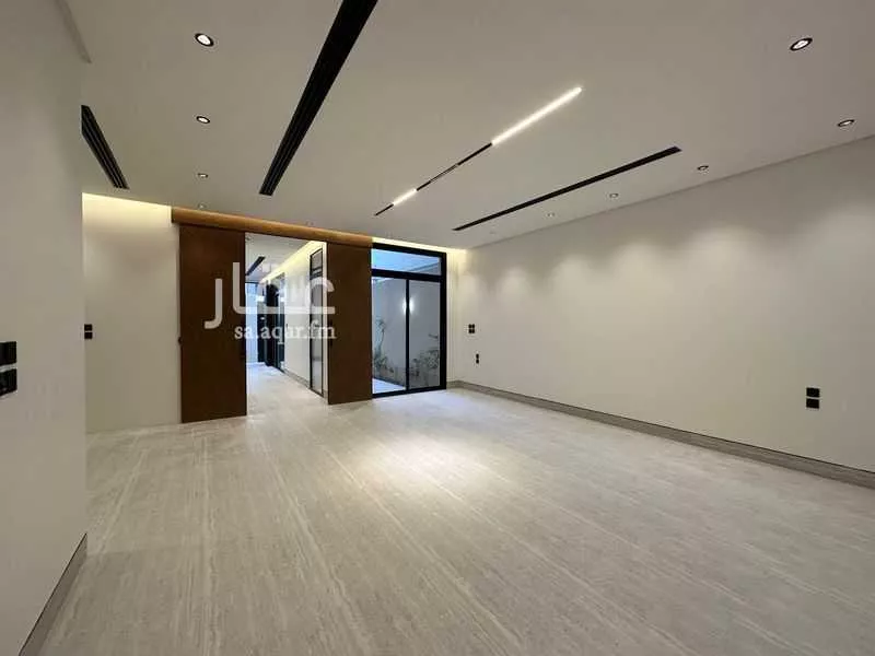 4 bedroom villa in Al Aridh 10