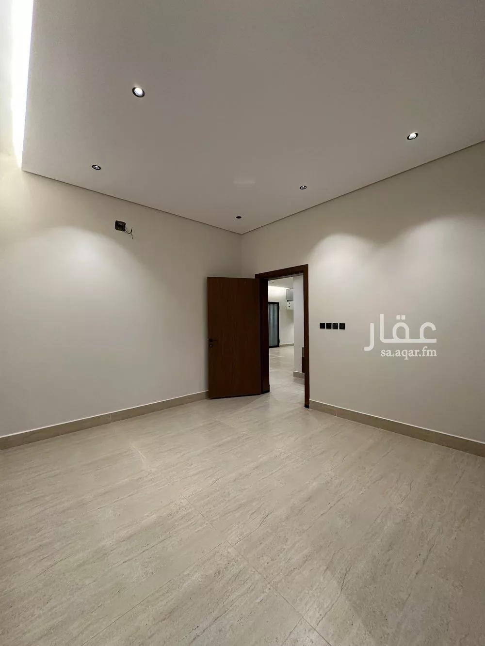 فيلا 5 غرف في طويق 16