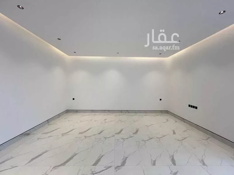 فيلا 5 غرف في النرجس 10