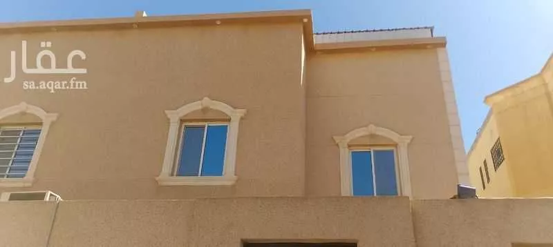 فيلا 5 غرف في العارض 2