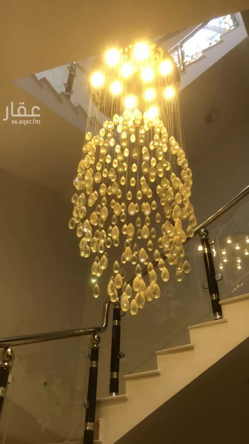 6 bedroom apartment in Al Sahafah 12