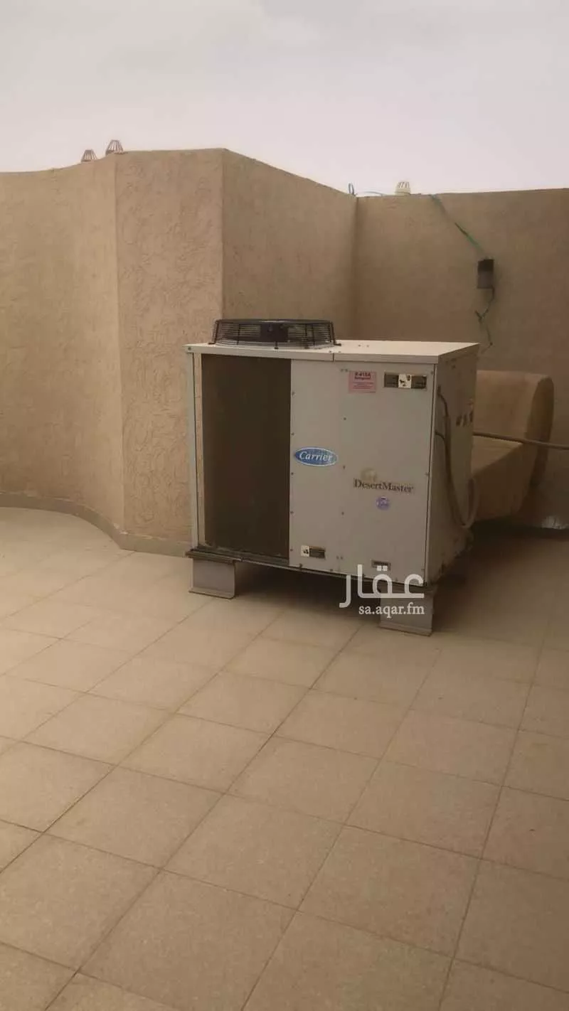 6 bedroom apartment in Al Sahafah 9