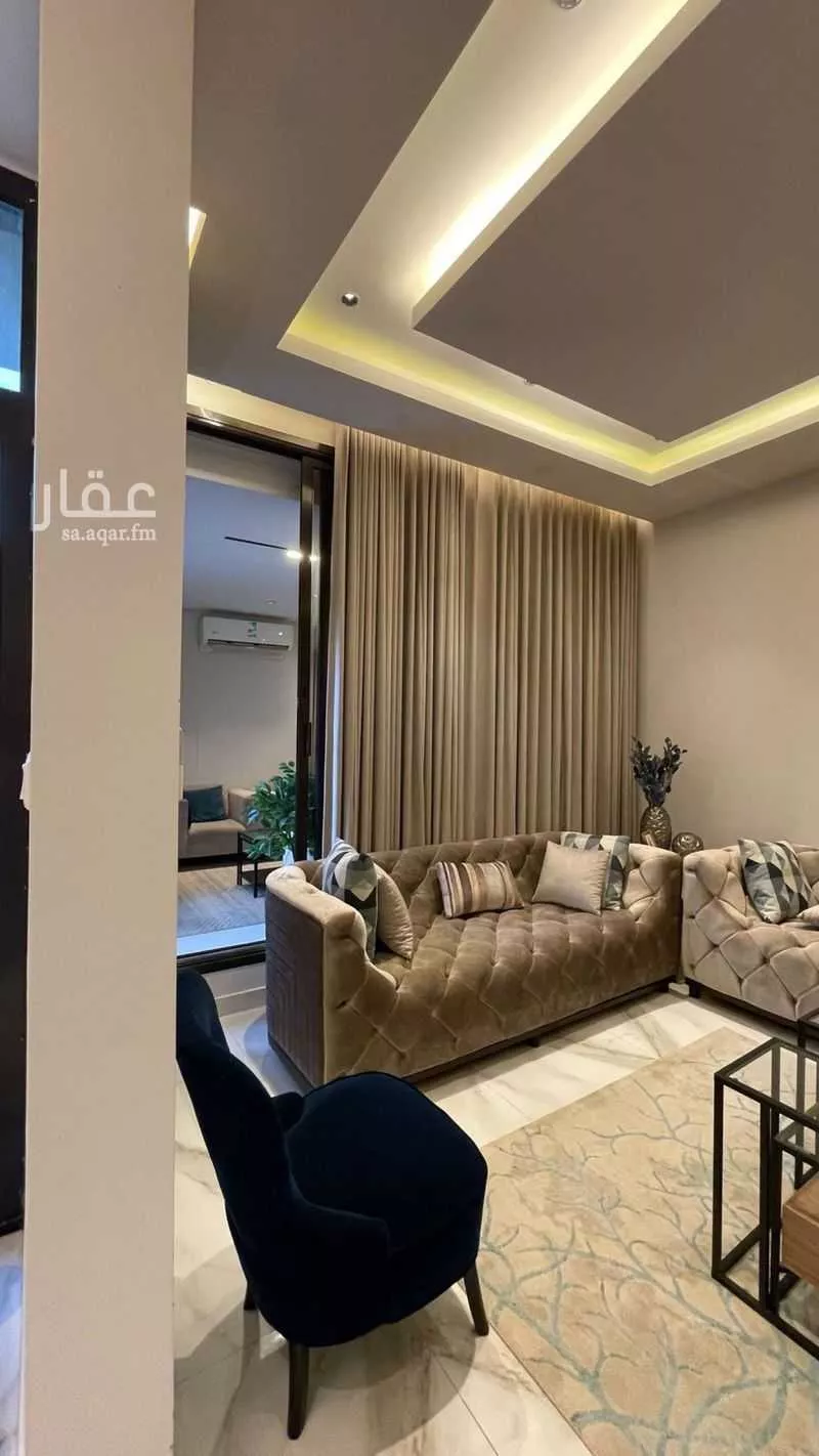 فيلا 4 غرف في العارض 12