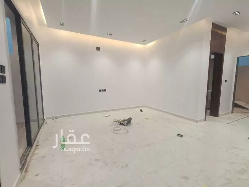 6 bedroom villa in Tuwaiq 8