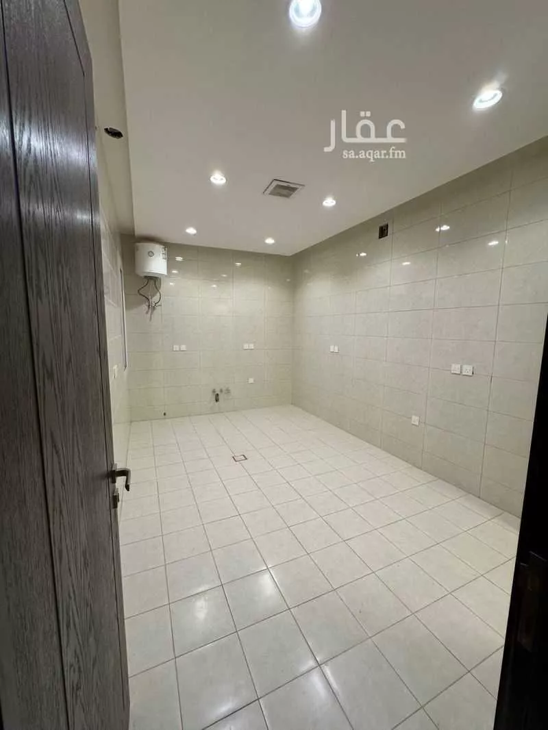 6 bedroom villa in Tuwaiq 19