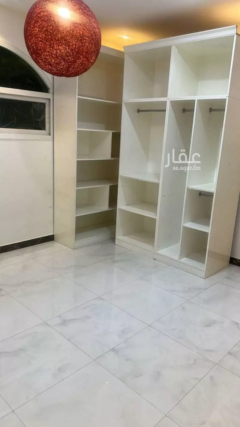 فيلا 16 غرف في الجزيرة 8
