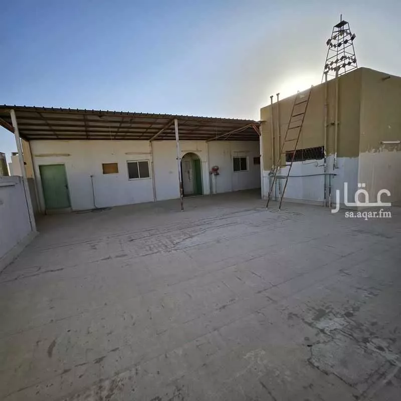 8 bedroom villa in Dhahrat Al Badiah 6