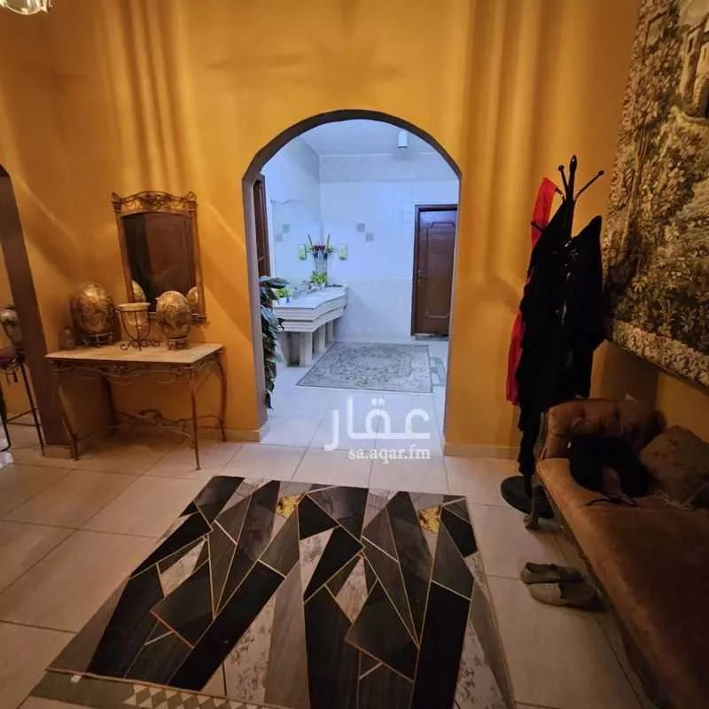 8 bedroom villa in Dhahrat Al Badiah 7