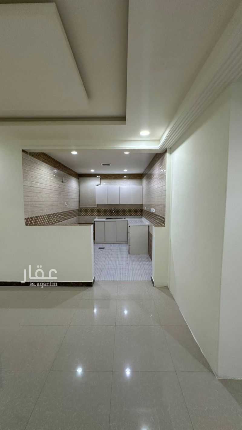 3 bedroom apartment in Al Yarmouk, Riyadh 6