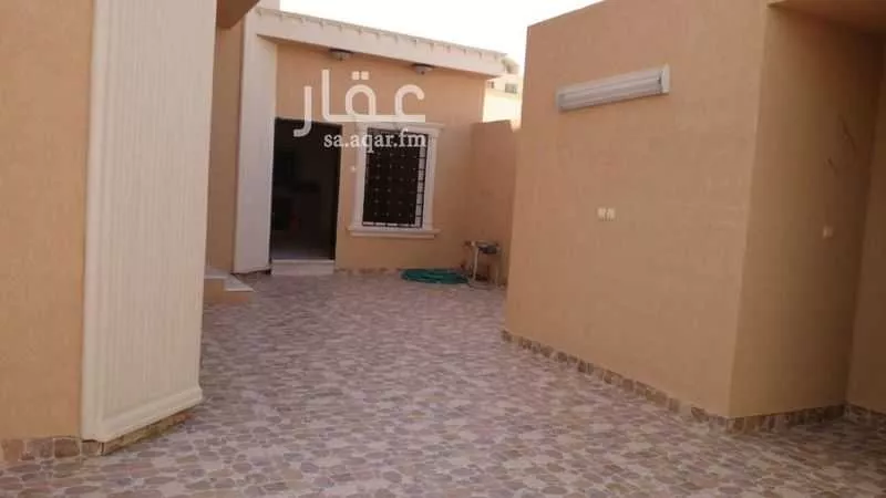 5 bedroom apartment in Al Khaleej 5