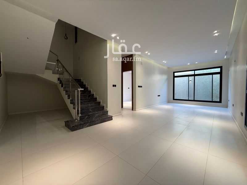 5 bedroom villa in Okaz, Riyadh 5
