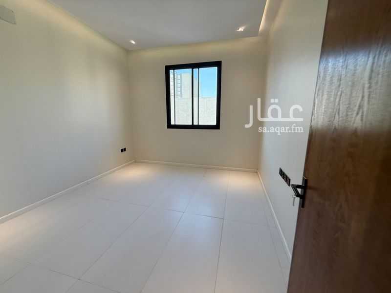5 bedroom villa in Okaz, Riyadh 17
