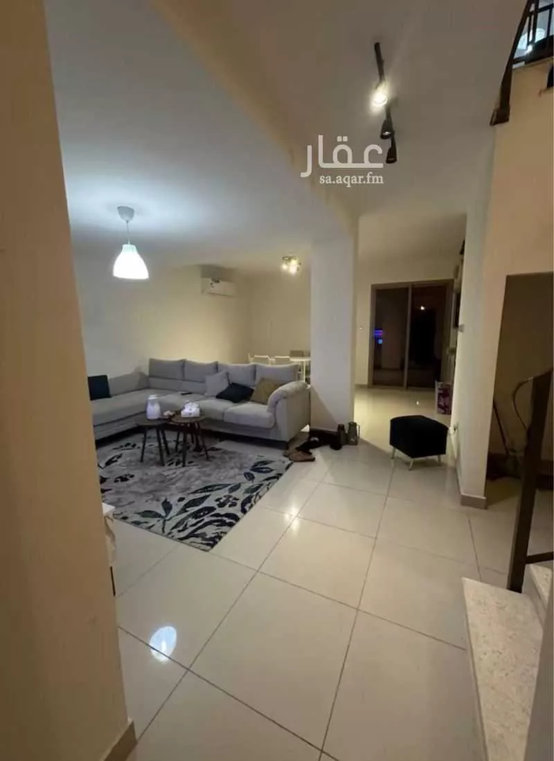5 bedroom villa in Ash Sharq, Eastern Province 3
