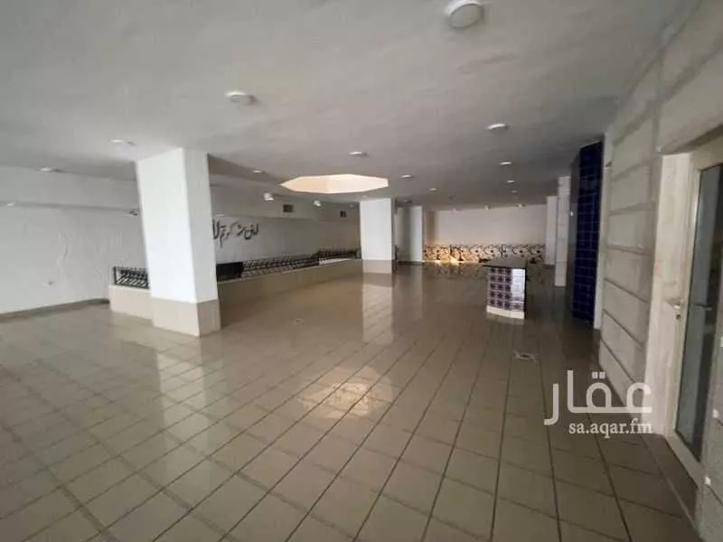 4 bedroom office in An Nasiriyah, Eastern Province 6