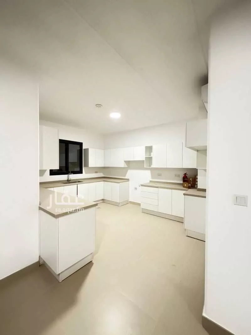 3 bedroom villa in Al Munsiyah 4