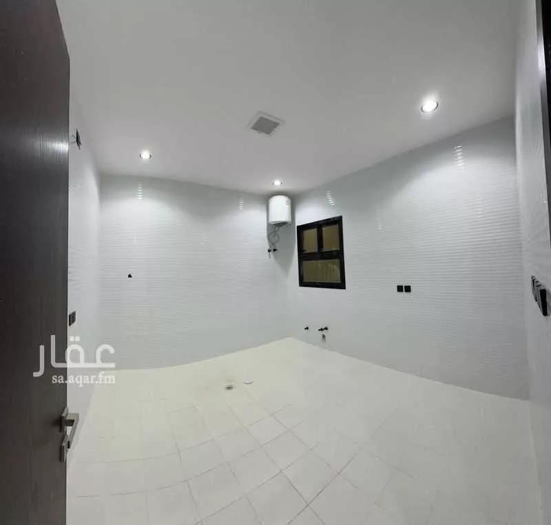 فيلا 5 غرف في الجنادرية 27