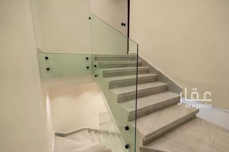 6 bedroom villa in Ash Sharq 14