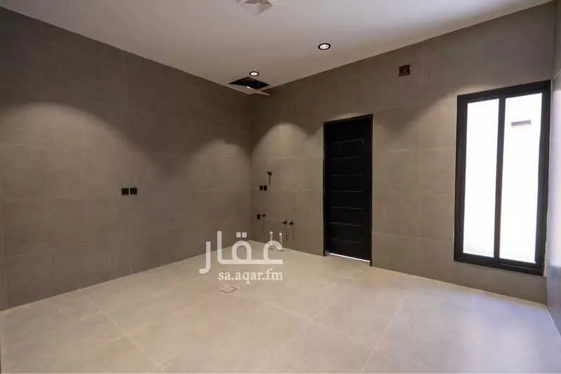 6 bedroom villa in Ash Sharq 10