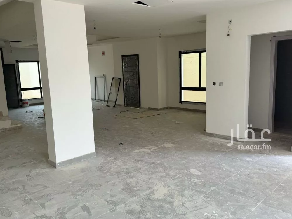 5 bedroom villa in Al Narjis 12