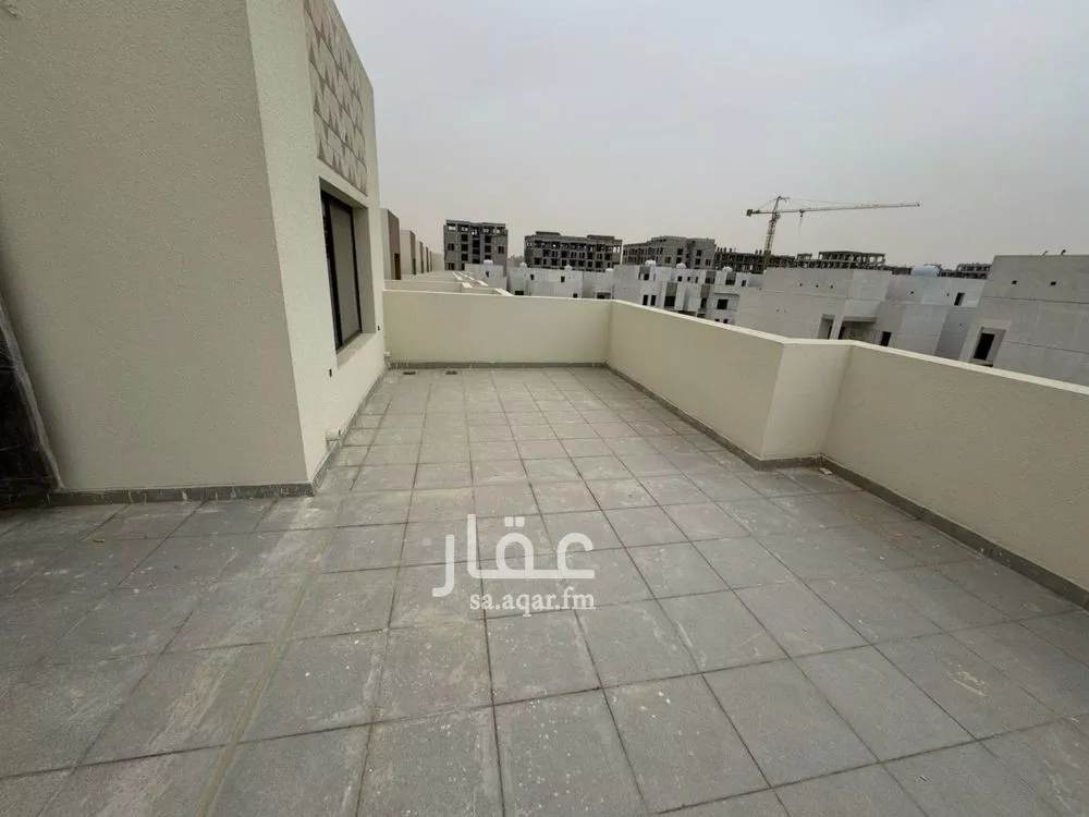 5 bedroom villa in Al Narjis 3