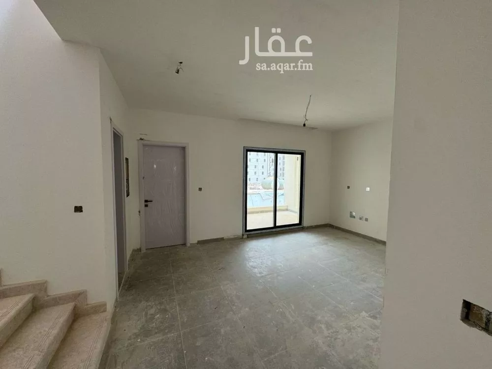 5 bedroom villa in Al Narjis 21