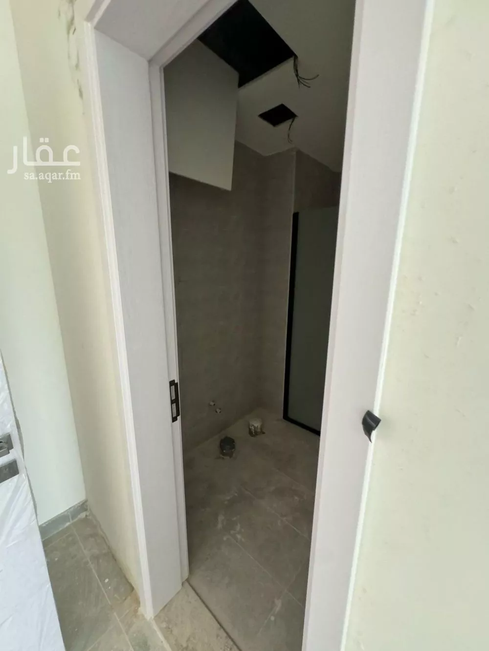 5 bedroom villa in Al Narjis 9