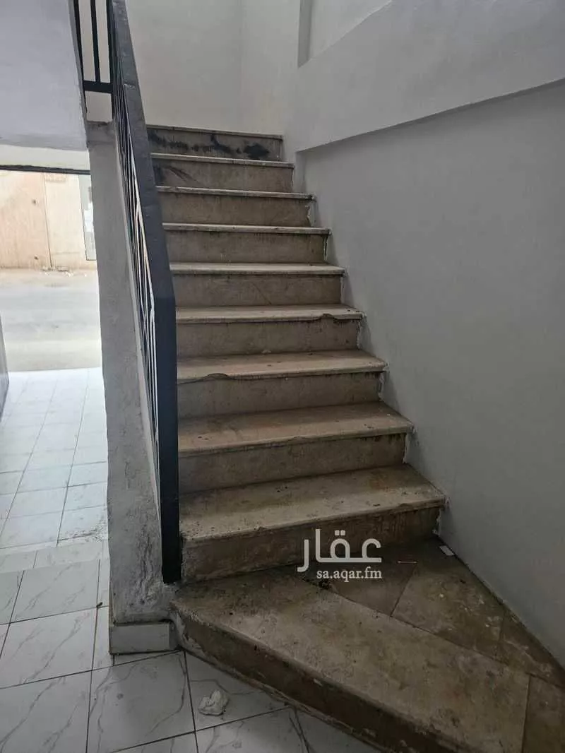 شقة 30 غرف في اليمامة 6