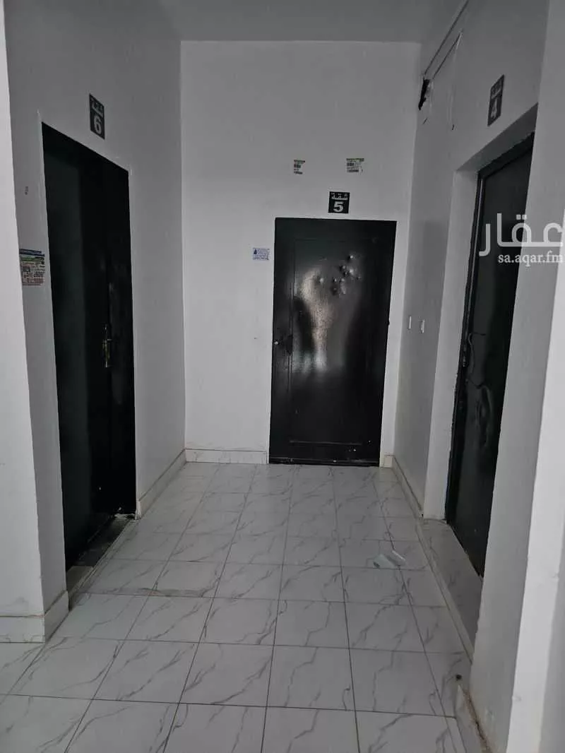 شقة 30 غرف في اليمامة 8