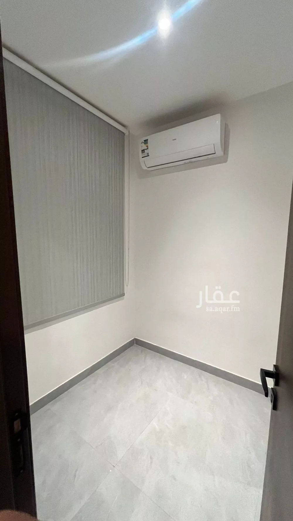 فيلا 4 غرف في العارض 19