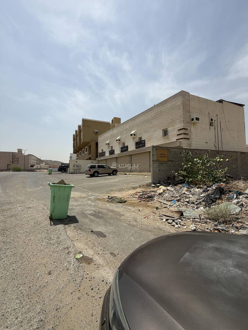 building in King Fahd, Makkah 7