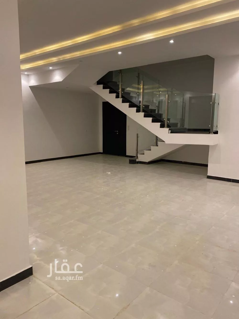 9 bedroom villa in Al Aridh 7