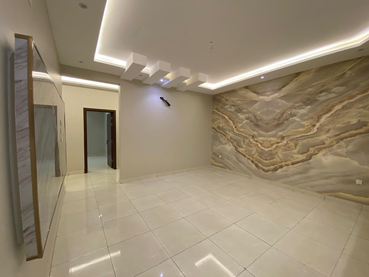 4 bedroom apartment in Al Wurud, Jeddah 8