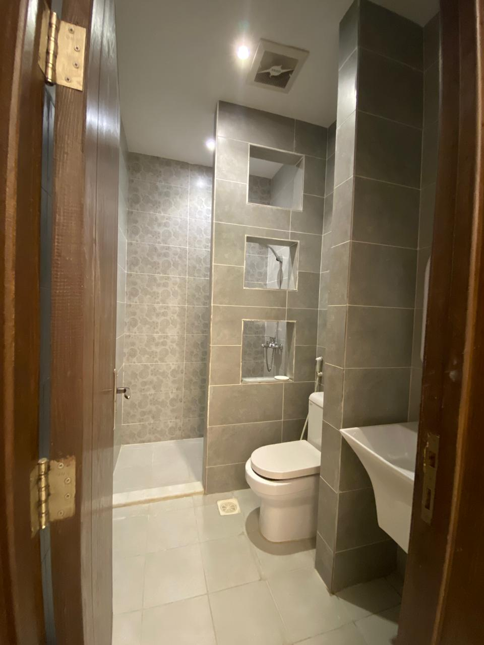 4 bedroom apartment in Al Wurud, Jeddah 9