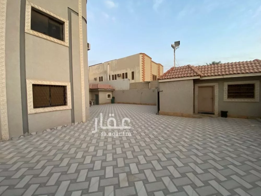 10 bedroom villa in Al Maseef 2