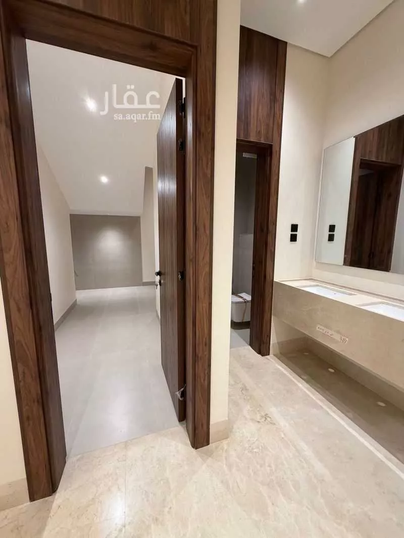 5 bedroom villa in Al Narjis 5
