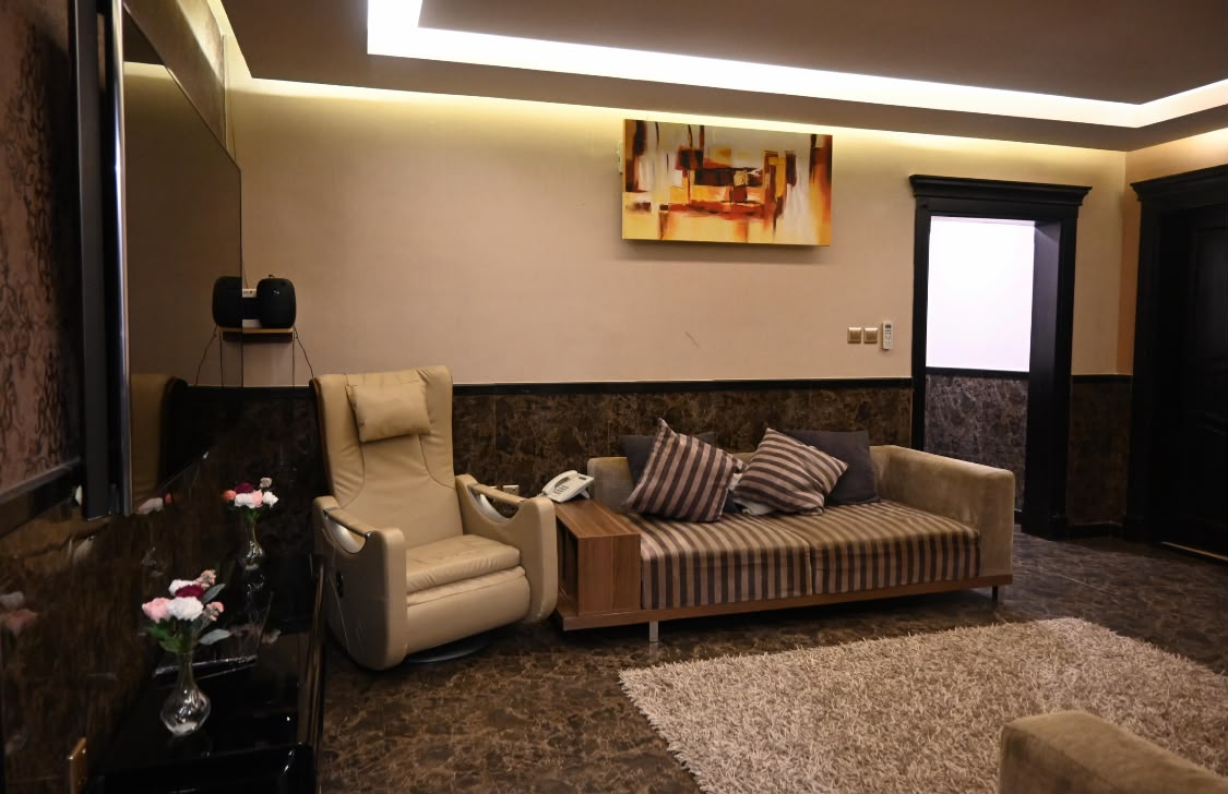 4 bedroom apartment in As Salamah, Jeddah 4