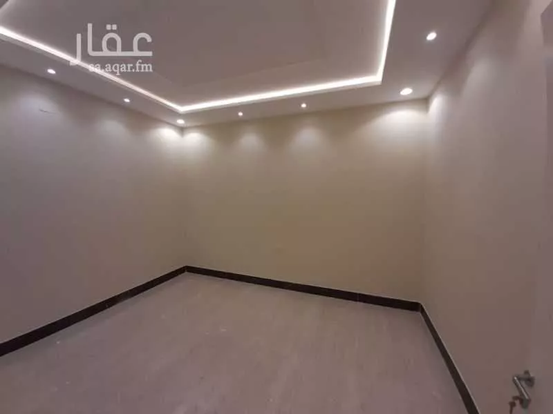 فيلا 8 غرف في طويق 13