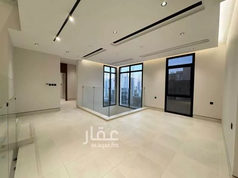 5 bedroom villa in Al Narjis 15